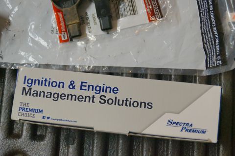 1998 Ford Ranger - Packaging for ignition and engine management solutions parts, including Motorcraft and Spectra Premium brands.
