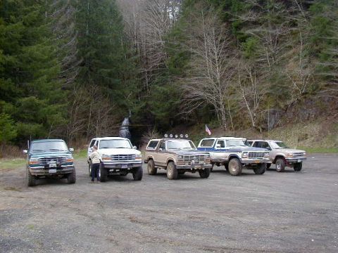 1996 Ford Bronco - Parked by the waterfall along hwy. 6 at Bates road. (4/6/2002)