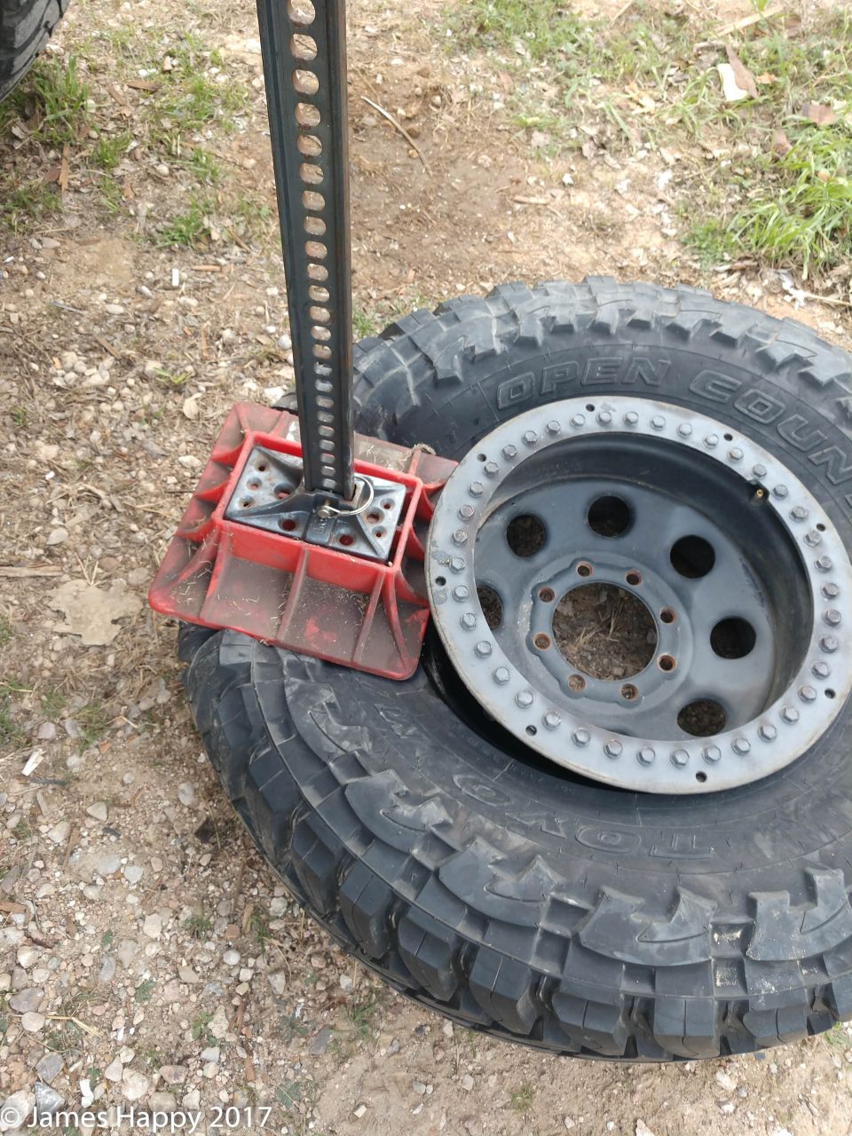 hi lift jack to break the old bead.