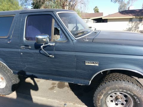 1988 Ford Bronco photo