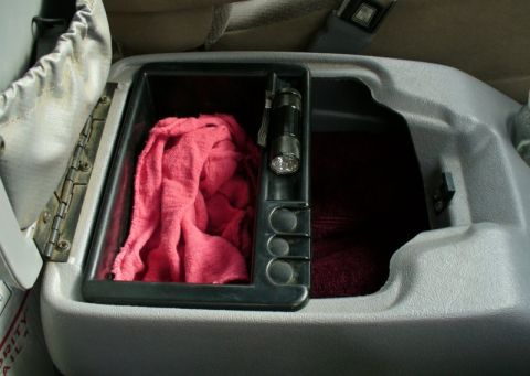 1992 Ford Bronco - Finally found a center console insert.