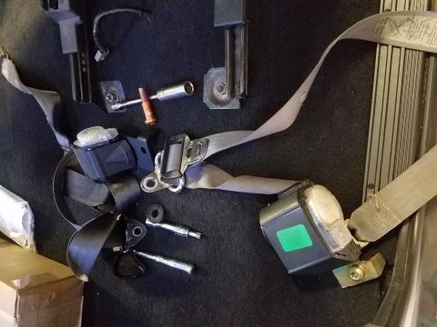 1995 Ford Bronco - New Seat belts