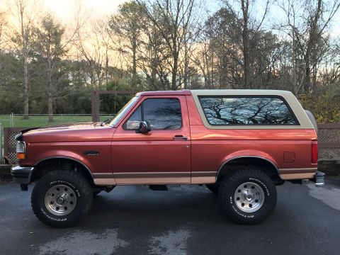 1994 Ford Bronco photo