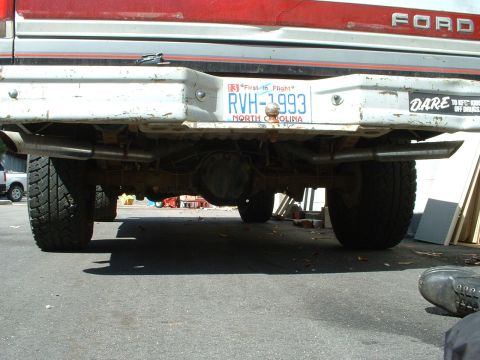 1987 Ford F-150 - Shot of the tips/pipes.