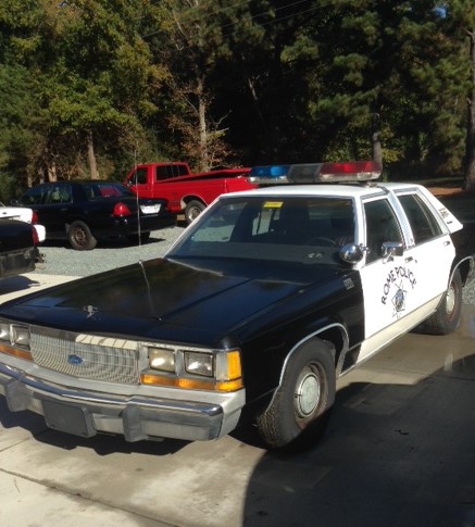 1988 Ford LTD Crown Victoria “P72”