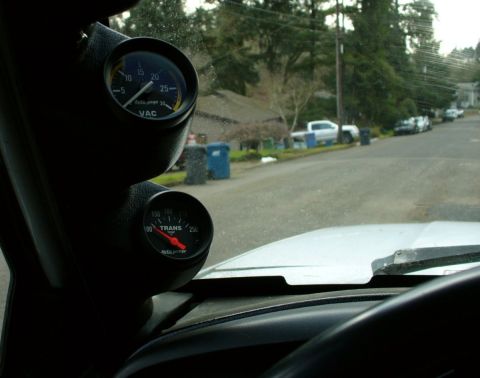1992 Ford Bronco - Added a vacuum gauge to go with the tranny temp gauge.