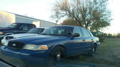 2006 Ford Crown Victoria photo