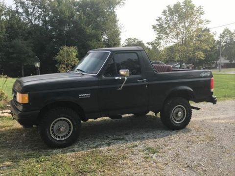 1989 Ford Bronco photo