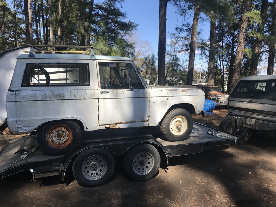 1967 Ford Bronco “Island Queen”