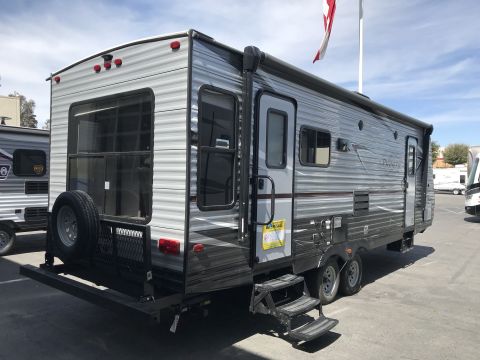 2018 Yugo GV