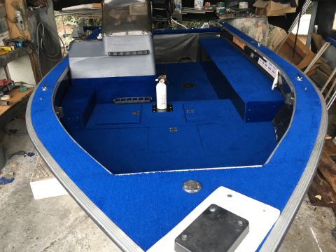 1992 Tracker Pro “Pro Deep V16”