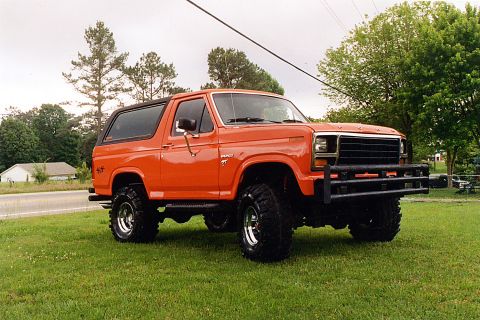 1984 Ford Bronco - SAME AS SHOT IN MAGAZINE