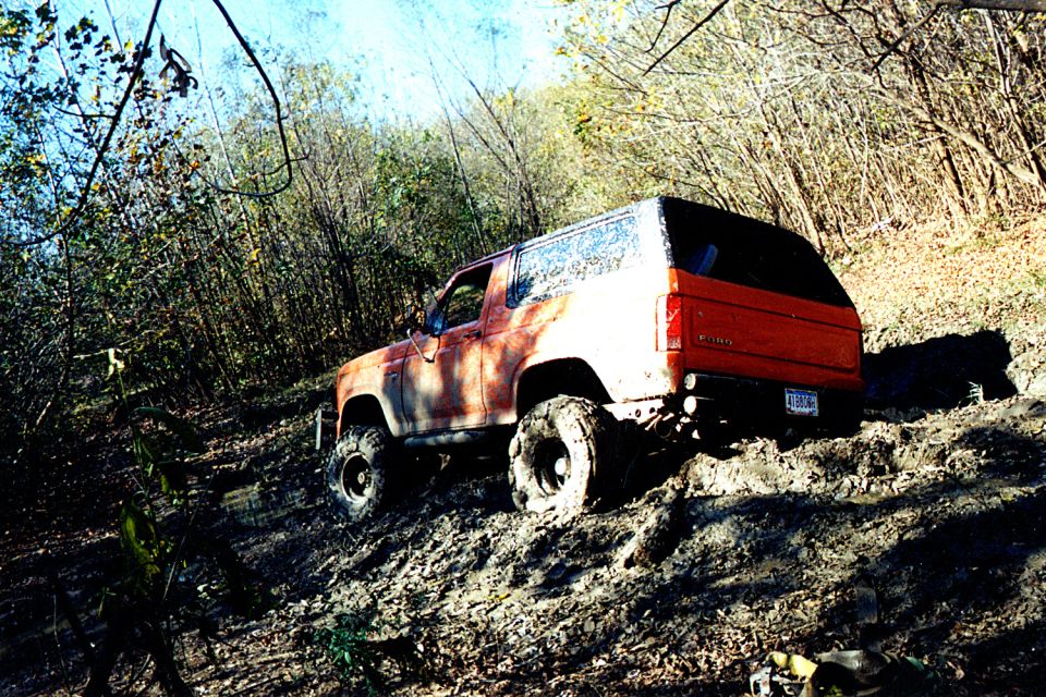 1984 Ford Bronco “BIGORANGE”