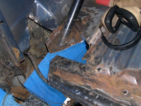 1986 Ford Bronco - Had to cut out the cancer
