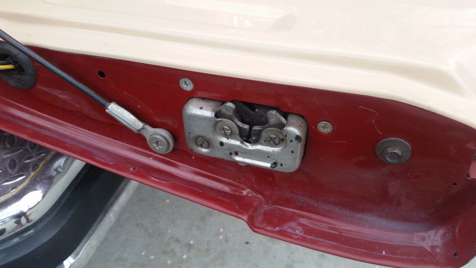 1983-on tailgate