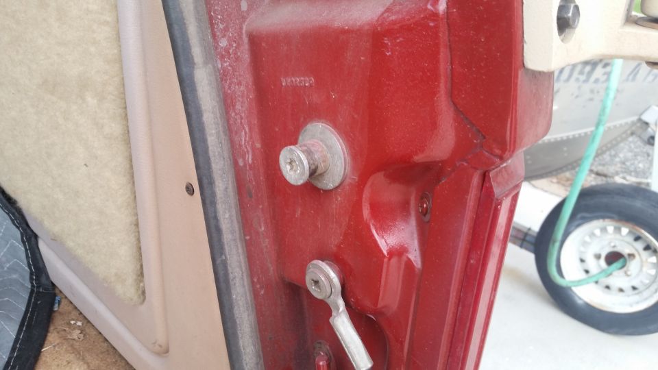 1983-on tailgate