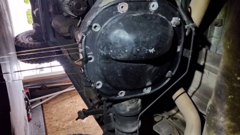 1996 Ford Bronco - Rear gears are much less work, although there is additional precision related to it. Maybe its easier for me because I've done these so man…