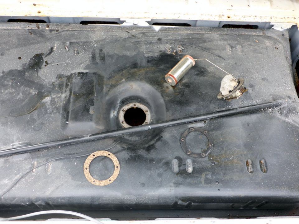 Black fuel tank with fuel sending unit and gasket