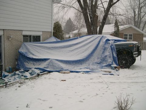 1986 Ford Bronco - of course it had to snow too .........