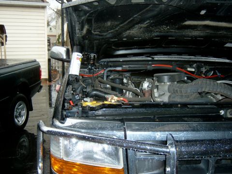 1995 Ford Bronco - With a little help from my rustolium and the bronco half in the garage I got back to work.
