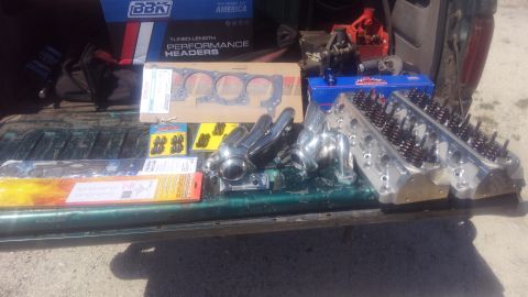 1990 Ford F-250 - Decided im going to do a 'revision' of sorts to the truck. i decided i do want the truck to have 4x4 again, make more power, and redo all t…