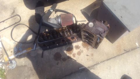 1990 Ford F-250 - got the old heads off