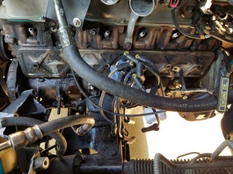 1995 Ford F-150 - This is all I'm removing to take the cover off.