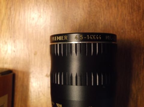 1995 Mercury Grand Marquis - A close-up view of a scope with magnification and reticle details visible.