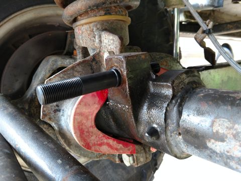 1992 Ford Bronco - getting closer.