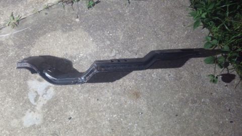 1990 Ford F-250 - my welds may not be the best and using those crossmember supports dont quite match but with enough booger welds i got it where its should b…