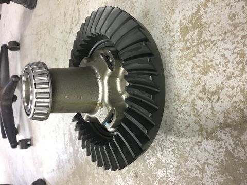 1967 Ford Galaxie - 9" 31 spline Eaton Tru-Trac with 3.70 r&p. Will have a 1330 rear yoke.