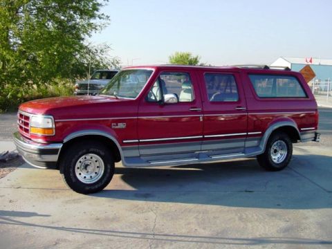 1994 Ford C-150 (Centurion Conversions) - front left