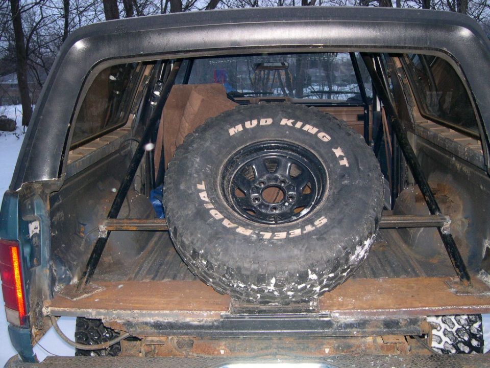 Spare tire inside 1986 Ford Bronco