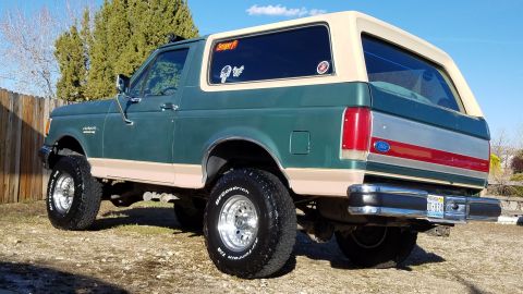1989 Ford Bronco photo