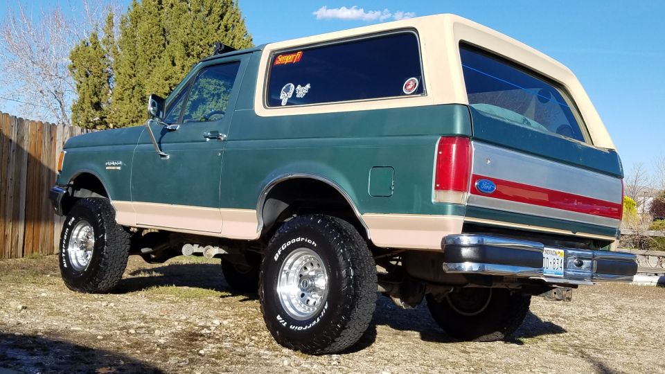 1989 Ford Bronco “Jade”