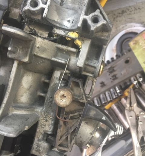 1996 Ford Bronco - Close-up of a Ford ignition switch assembly, showing part number F5DB-3F904-BA.