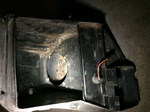 1978 Ford Bronco - This is a part of a vehicle's HVAC system, not the entire vehicle.