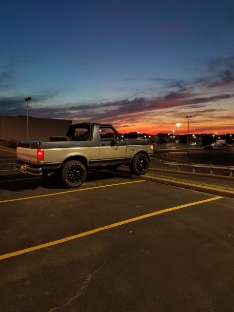 1987 Ford Bronco photo