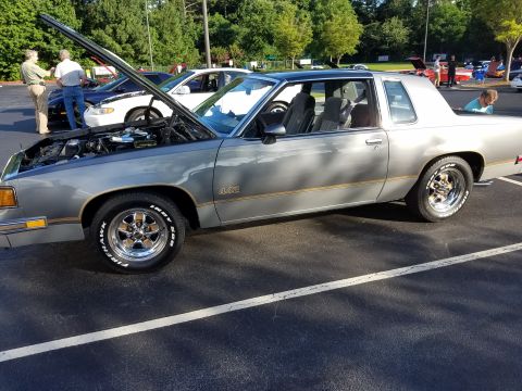 1991 Buick Reatta photo