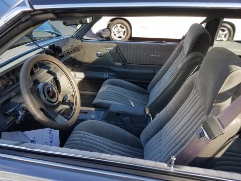1991 Buick Reatta photo