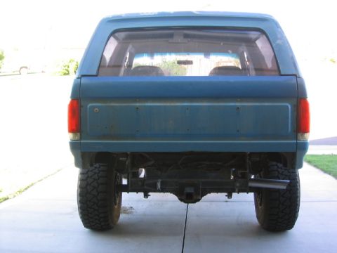 1989 Ford Bronco - Half of the parts were missing, the half it did have were broken.