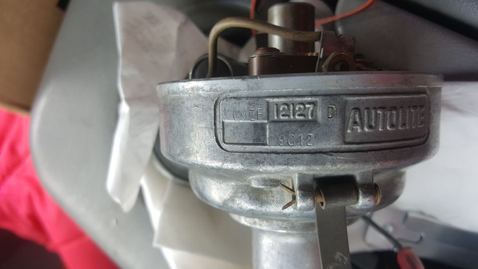 Autolite distributor with part number 12127 and date code 9012