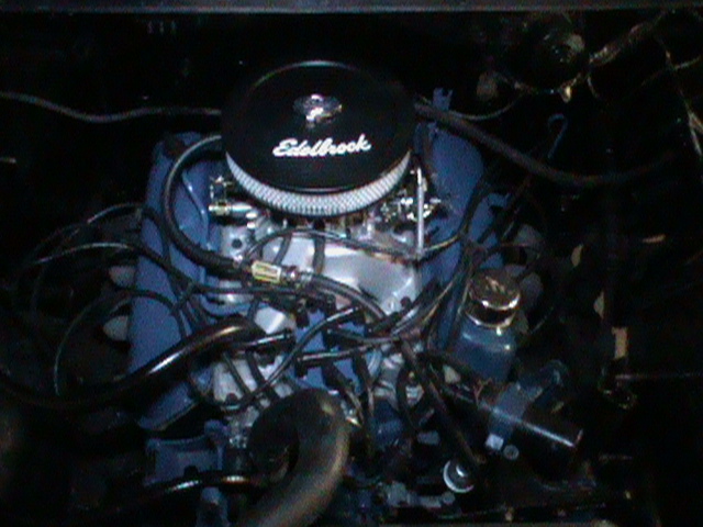 Engine with Edelbrock air cleaner