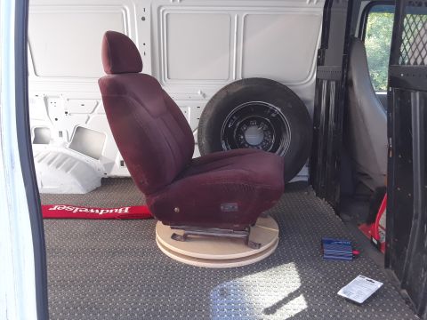 1999 Ford E250 - Getting ideas. Late 90s GM truck seat.