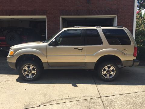 2003 Ford Explorer photo
