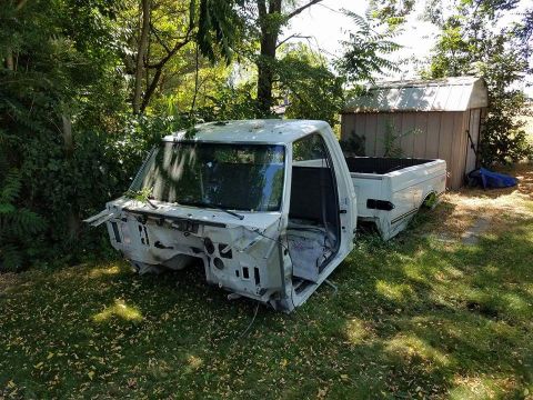 1995 Ford Bronco photo