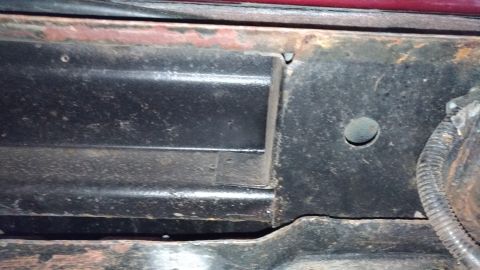 1996 Ford Bronco - This photo shows a rusted frame section, not a 1996 Ford Bronco.