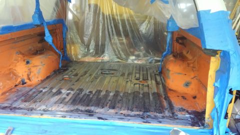1996 Ford Bronco - I stripped the whole bed in preparation for painting.