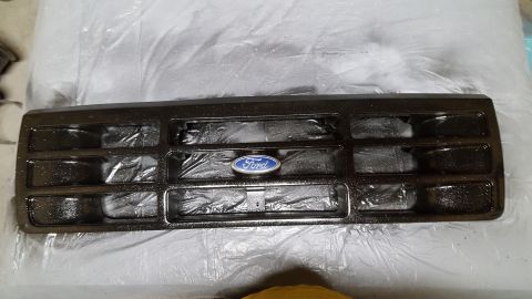 1995 Ford Bronco - This is what I wound up doing with the front grille. It was originally that plastic-chrome looking stuff, but had chips and flaking. I sand…