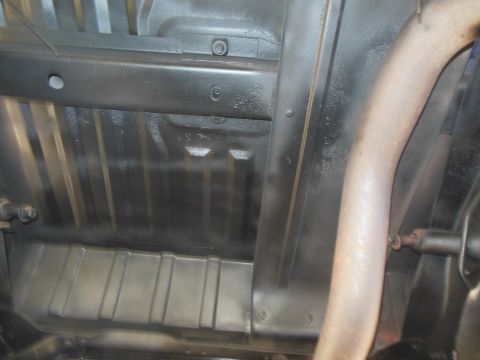 1984 Ford Bronco - Re-did all the undercoating